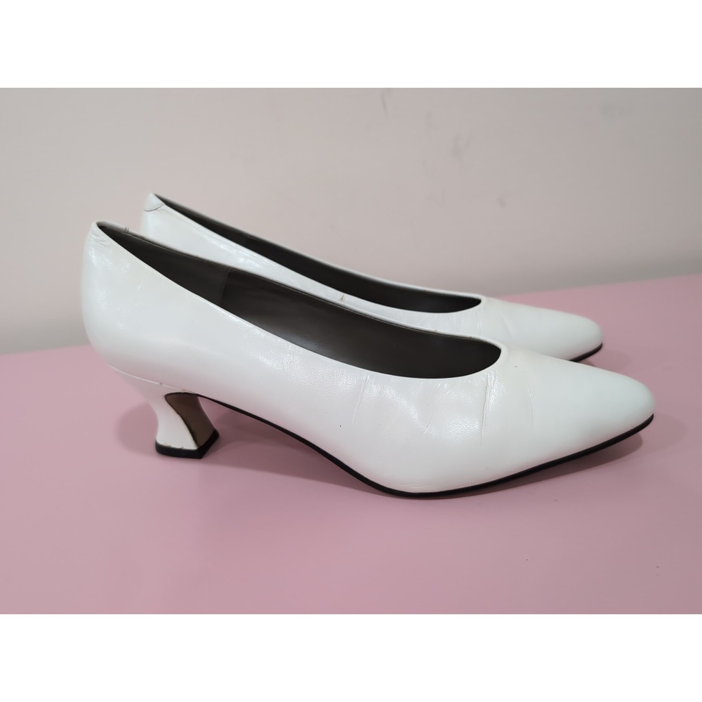 Joyce Women's White Leather Pumps Size 9M